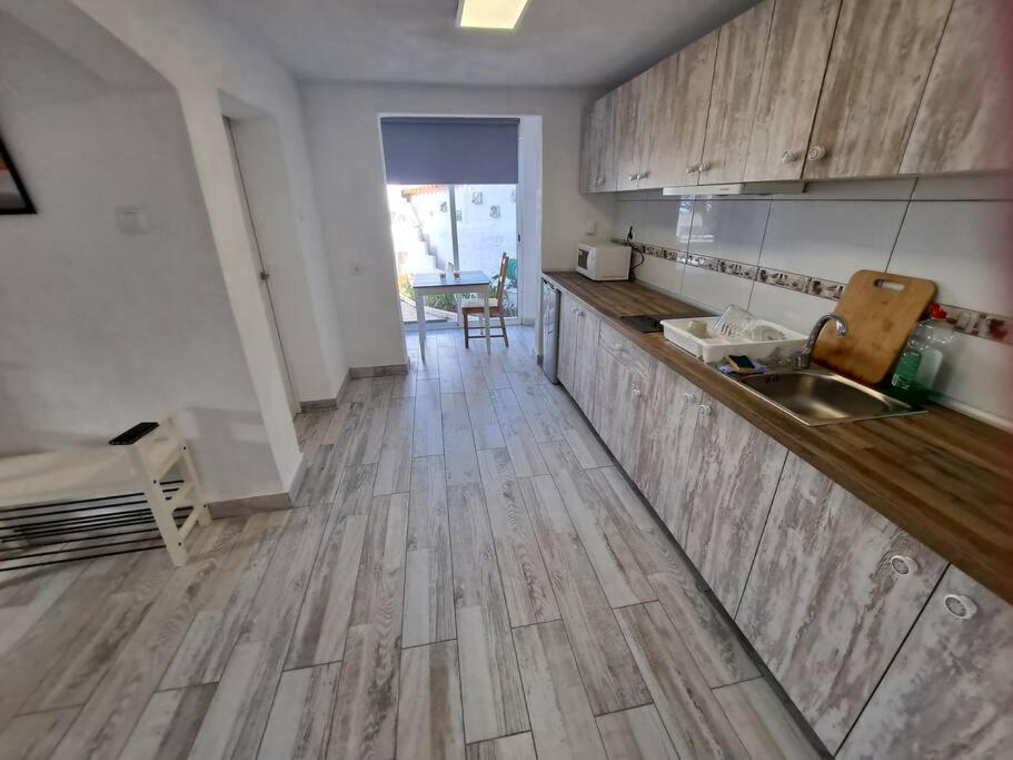 איקוד דה לוס וינוס Tenerife Apartment Dulcynea With Terrace And Garden 600M2 With Ocean And Teide View מראה חיצוני תמונה